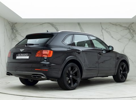 Bentley Bentayga V8 7