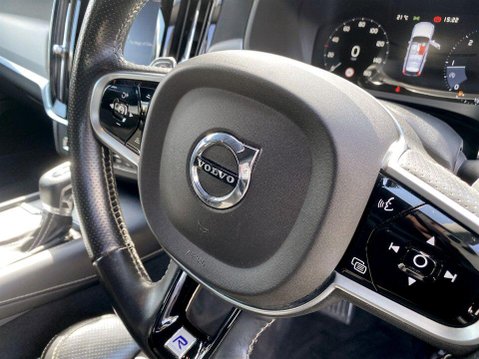 Volvo V90 2.0 D5 PowerPulse R-Design Pro Estate 5dr Diesel Auto AWD Euro 6 (s/s) (235 18