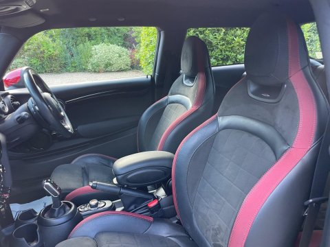 Mini Hatch 2.0 John Cooper Works Hatchback 3dr Petrol Steptronic Euro 6 (s/s) (231 ps) 79