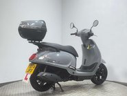 SYM Fiddle 2025 ONLY 2K 1 OWNER 125CC LEARNER SCOOTER WITH TOP BOX 3