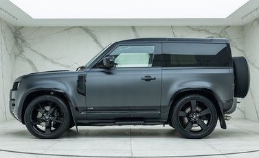 Land Rover Defender 90 V8 Carpathian Edition 2