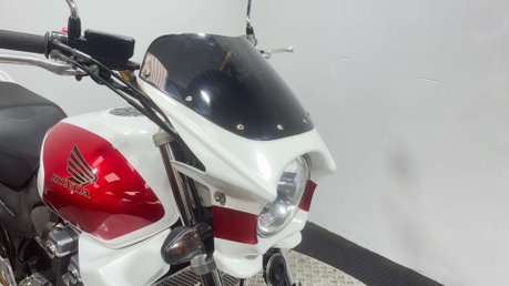 Honda CB 2008 26K OUTSTANDING CONDITION NEW MOT MUSCLE BIKE 1300CC 12