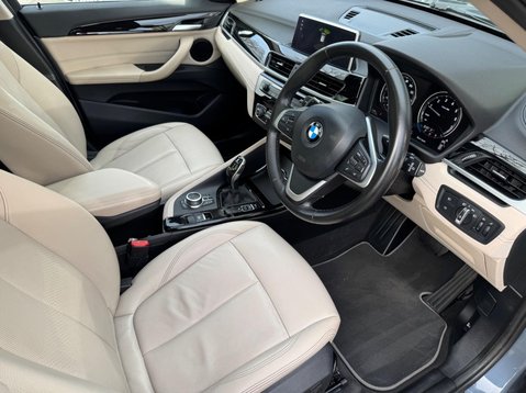 BMW X1 SDRIVE20I XLINE 12