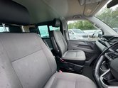 Volkswagen Transporter Crew Cab AUTO SWB L1H1 T32 Tdi Kombi Highline Air Con Sensors SELECT 16
