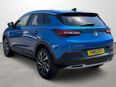 Vauxhall Grandland X 1.2 Turbo Elite Nav 5dr 3