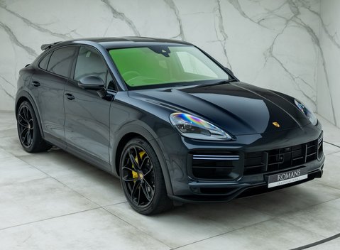 Porsche Cayenne Turbo GT 8