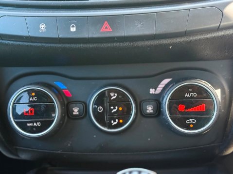Fiat Tipo 1.4 MPI Lounge Euro 6 5dr 19