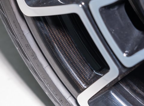 Rolls-Royce Wraith Black Badge 32