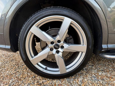 Audi Q5 2.0 TFSI S line S Tronic quattro Euro 6 (s/s) 5dr 15
