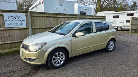 Vauxhall Astra CLUB 1.6 16V TWINPORT 8