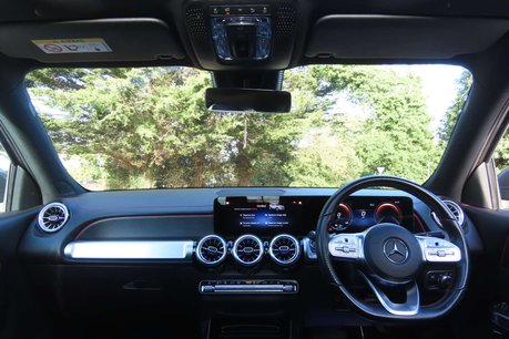 Mercedes-Benz EQB EQB 300 66.5kWh AMG Line (Premium) SUV 5dr Electric Auto 4MATIC (228 ps) 7