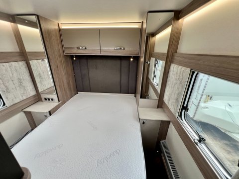 Swift Challenger Exclusive 560 SE 26