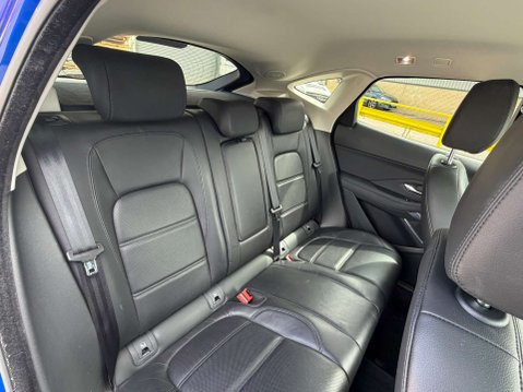 Jaguar E-Pace 2.0 E-PACE SE D AWD Automatic 4WD 5dr - NATIONAL DELIVERY* 15