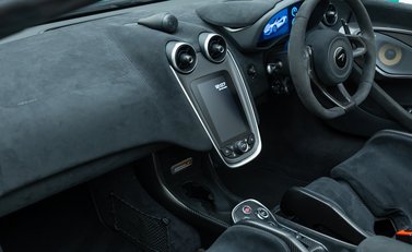 McLaren 600LT Spider 22