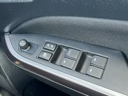 Suzuki Vitara SZ-T MHEV 36