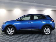 Vauxhall Grandland X SE PREMIUM 18