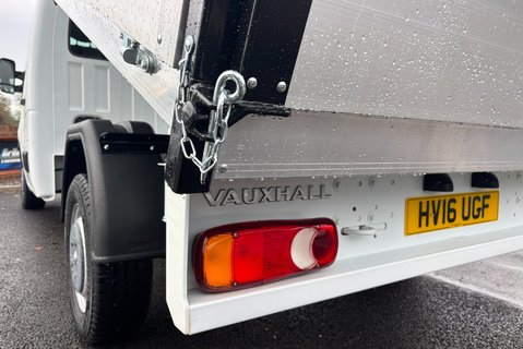 Vauxhall Movano F3500 L2 H1 125 ps Cdti Single Cab Tipper - Air Con 22
