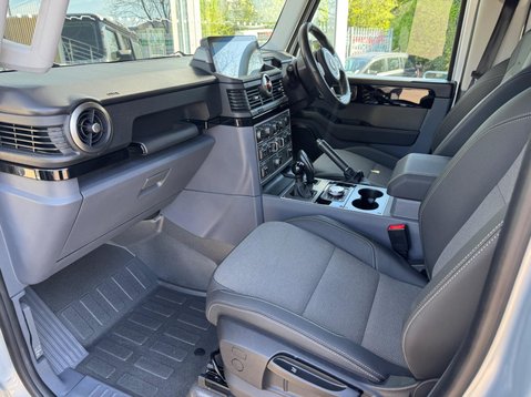 Ineos Grenadier STATION WAGON 32