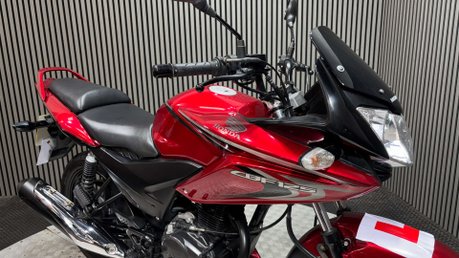 Honda CBF125 CBF125 2013 ONLY 16K 1 FORMER OWNER MOT WARRANTY 125CC 10