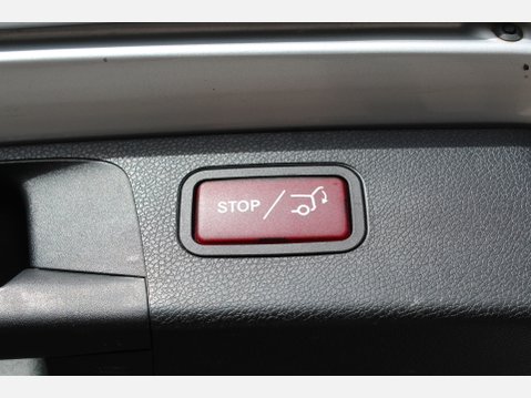 Mercedes-Benz E Class E 300 DE AMG LINE PREMIUM 38