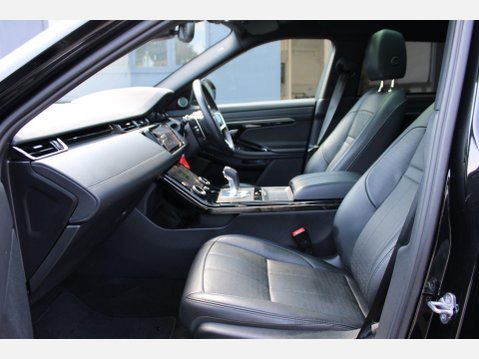 Land Rover Range Rover Evoque 1.5 P300e R-DYNAMIC HSE 10
