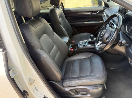 Mazda CX-5 2.2 SKYACTIV-D Sport Nav Euro 6 (s/s) 5dr 28