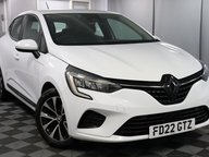 Renault Clio ICONIC EDITION TCE 19