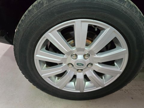 Land Rover Discovery 3.0 SD V6 HSE Auto 4WD Euro 5 5dr 60