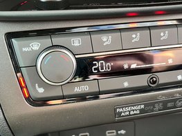 SEAT Arona 1.0 Arona Xperience Luxury EcoTSI Semi-Auto 5dr 51