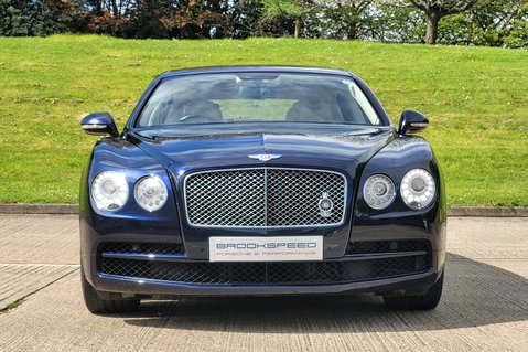 Bentley Flying Spur V8 5
