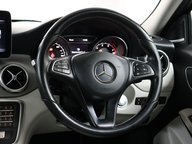 Mercedes-Benz GLA GLA 200 SPORT PREMIUM 45