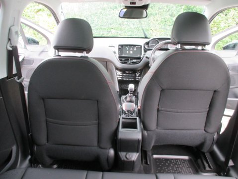 Peugeot 2008 1.2 PureTech GT Line Euro 6 (s/s) 5dr 31