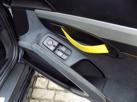 Porsche Cayman GT4 981 3.8 17