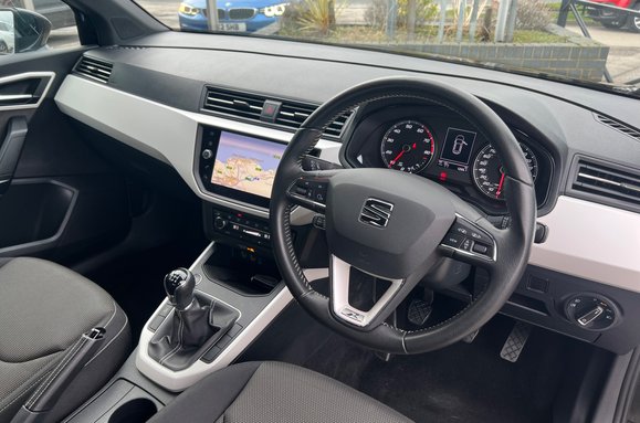 SEAT Arona 1.0 TSI XCELLENCE 5 DOOR 13