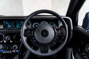 Rolls-Royce Cullinan V12. DYNAMIC PACKAGE. ACTIVE CRUISE. SHOOTING STAR HEADLINER. HUD 38