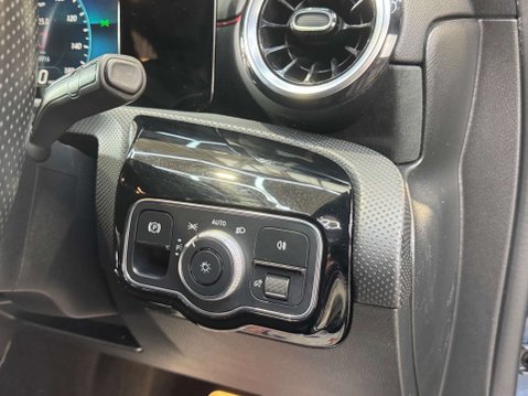 Mercedes-Benz A Class 1.3 A 200 AMG Line Auto 5dr 58