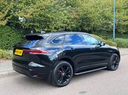 Jaguar F-Pace 2.0 D200 MHEV R-Dynamic Black Auto AWD Euro 6 (s/s) 5dr 3