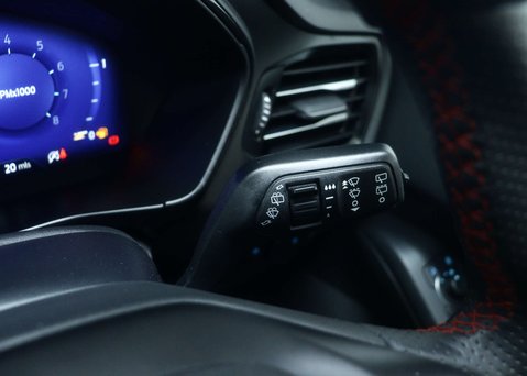 Ford Focus 2.3T EcoBoost ST Hatchback 5dr Petrol Manual Euro 6 (s/s) (280 ps) 35