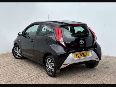 Toyota Aygo 1.0 Aygo X-Play TSS VVT-i 5dr 34