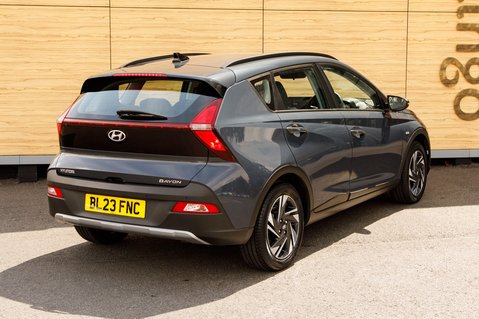 Hyundai BAYON T-GDI SE CONNECT DCT MHEV 2