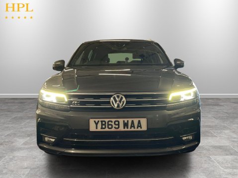 Volkswagen Tiguan 2.0 BiTDI R-Line Tech SUV 5dr Diesel DSG 4Motion Euro 6 (s/s) (240 ps) 2