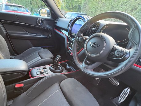 Mini Countryman Cooper 1.5 Petrol Automatic Sport Comfort Plus Navigation 5 door - CARPLAY 3