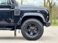 Land Rover Defender 2.2 Defender 90 XS Hard Top TD 4WD 19