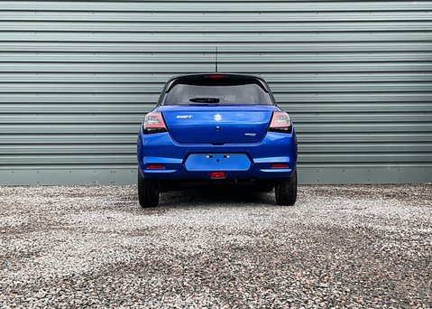 Suzuki Swift Motion 1.2 Mild Hybrid CVT 11