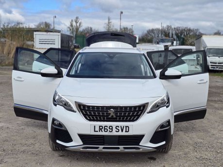 Peugeot 3008 2.0 BlueHDi Allure SUV 5dr Diesel EAT Euro 6 (s/s) (180 ps) 6
