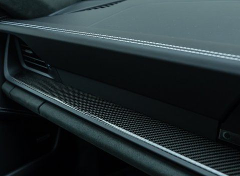 Porsche 911 GT3 (992) 24