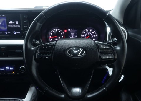 Hyundai i10 1.2 i10 Premium MPI Auto 5dr 19