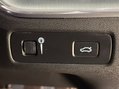 Volvo XC60 D4 MOMENTUM PRO AWD 25