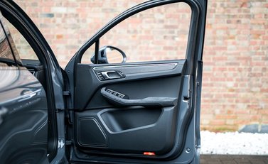 Porsche Macan GTS 20