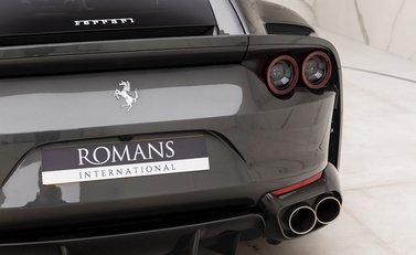 Ferrari 812 Superfast 22